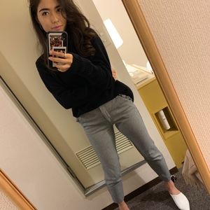 Meet your Posher, Courtney